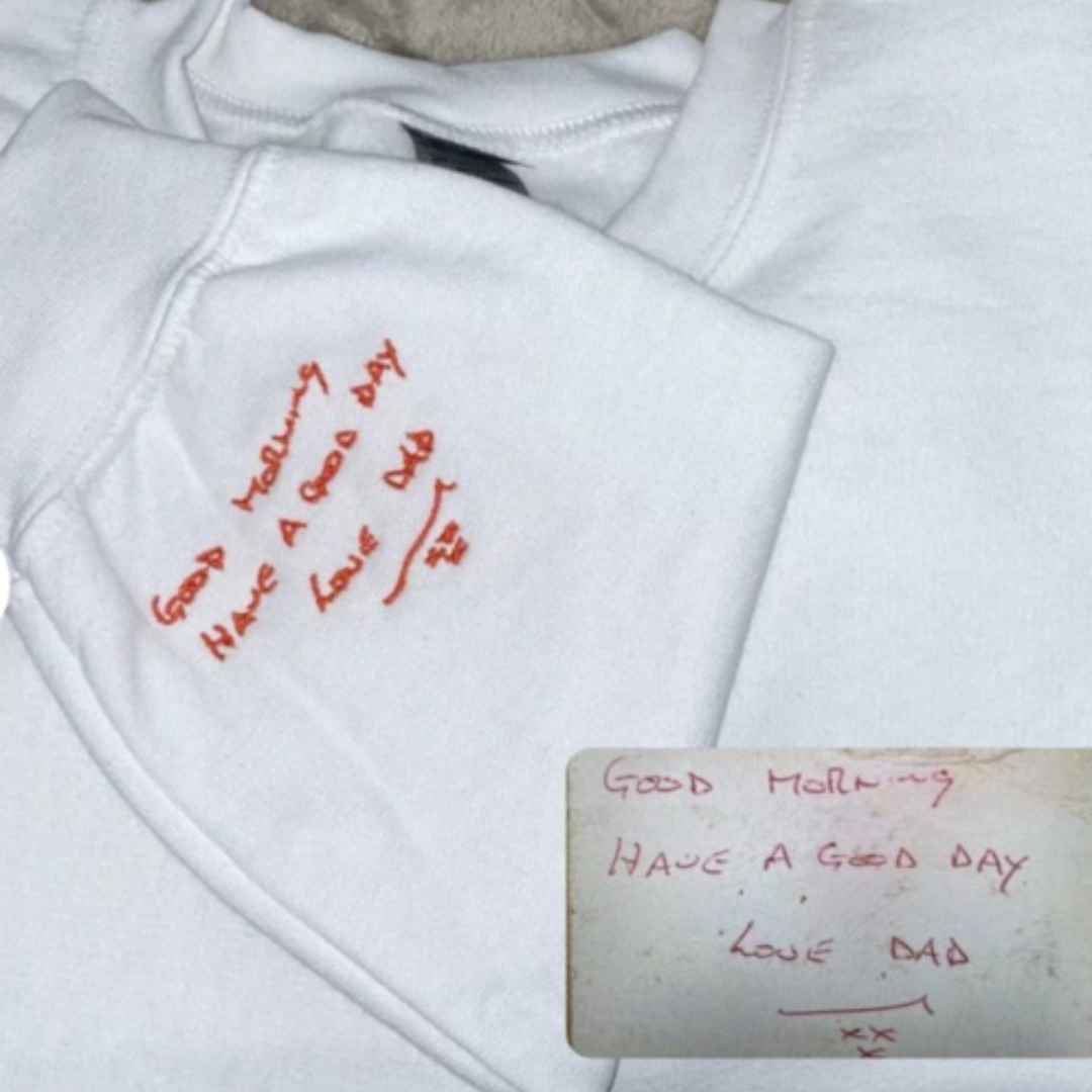 Pulover s sporočilom